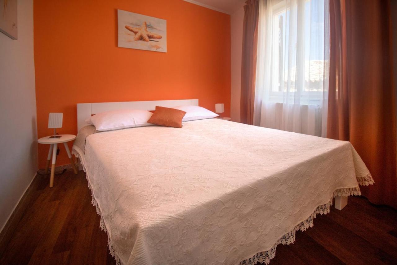 Guest House Franko Bale Buitenkant foto