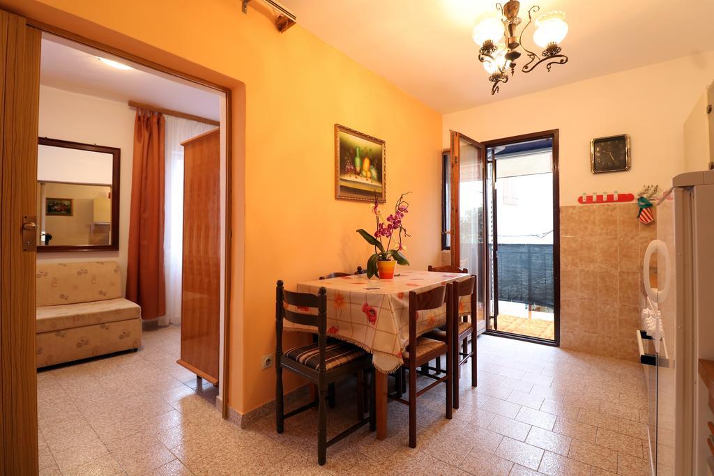 Guest House Franko Bale Buitenkant foto